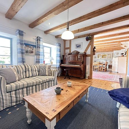 Ferienhaus Kleine Flucht Neuendorf Putbus Bagian luar foto