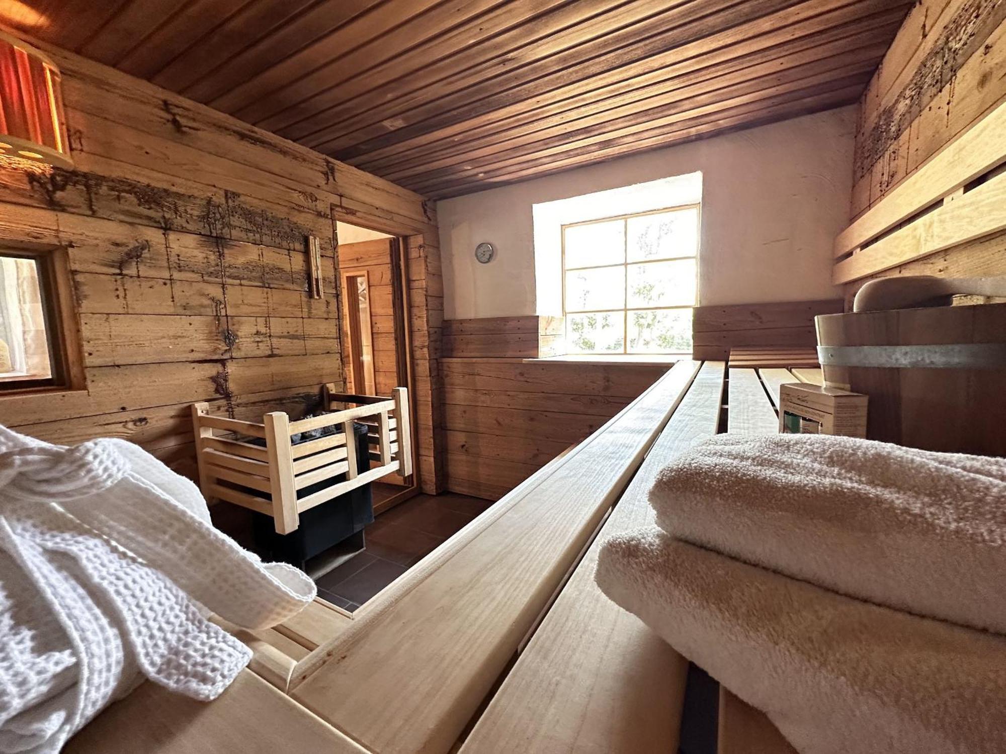 Ferienhaus Kleine Flucht Neuendorf Putbus Bagian luar foto