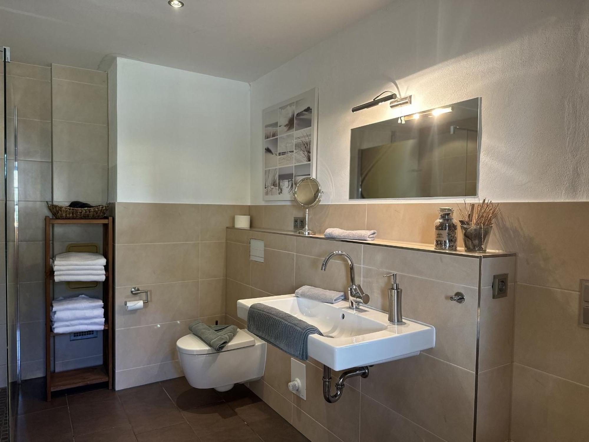 Ferienhaus Kleine Flucht Neuendorf Putbus Bagian luar foto